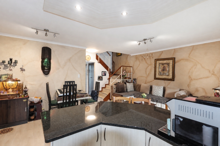 To Let 3 Bedroom Property for Rent in Waves Edge Western Cape